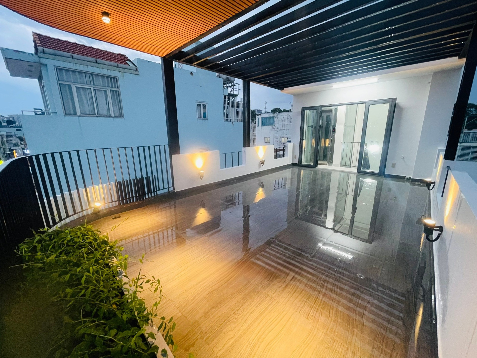 Cho thuê nhà mặt tiền Đường Bàn Cờ Phường 3 Quận 3